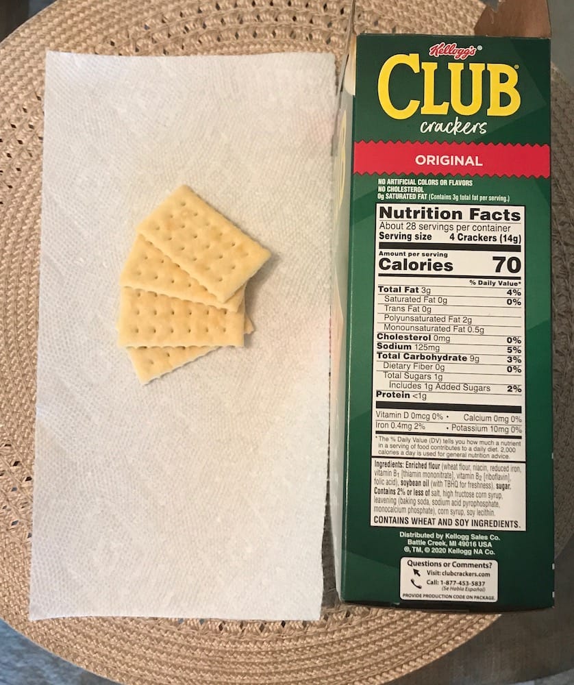 nutrition label and serving size of Club crackers - portion control